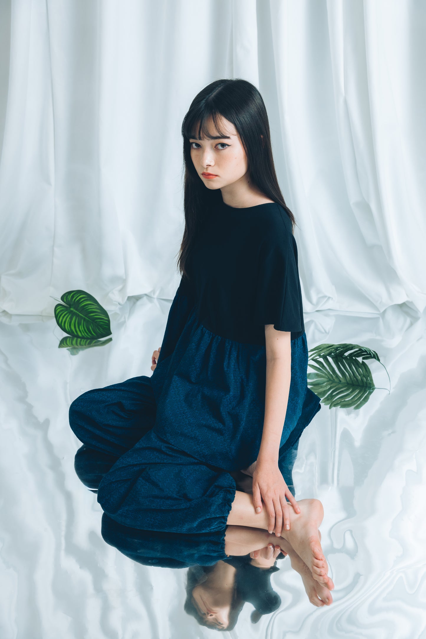 【YOAKE】 ギャザーTOPS(Black×Navy)