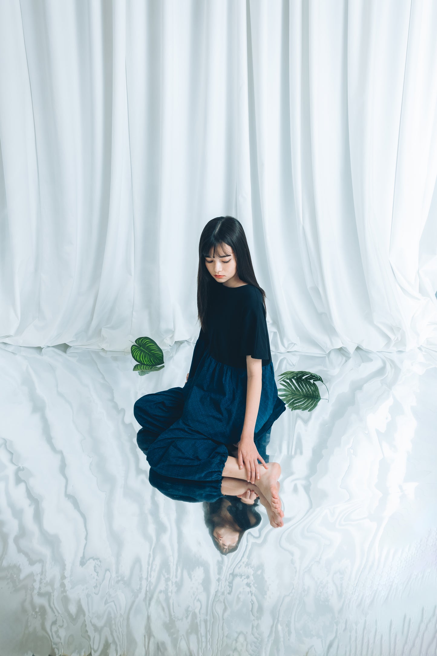 【YOAKE】 ギャザーTOPS(Black×Navy)