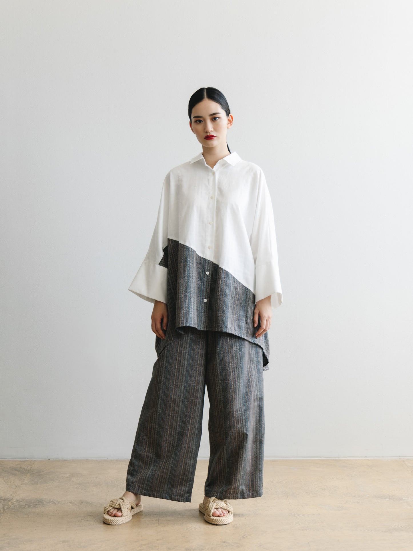 【YOAKE】2WAY長袖シャツチュニック (White×Gray)