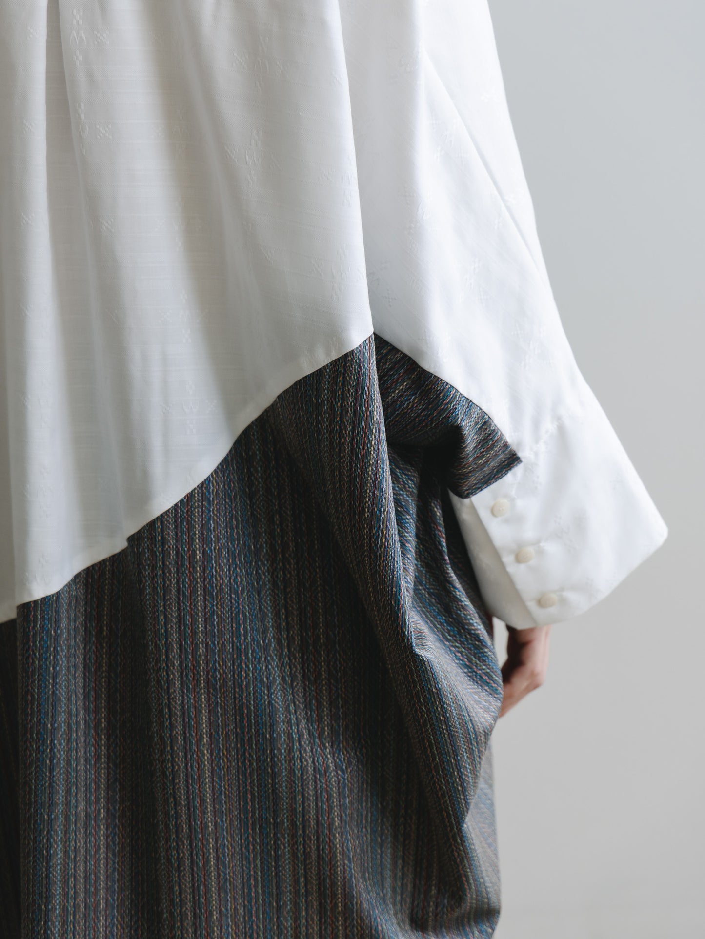 【YOAKE】2WAY長袖シャツチュニック (White×Gray)