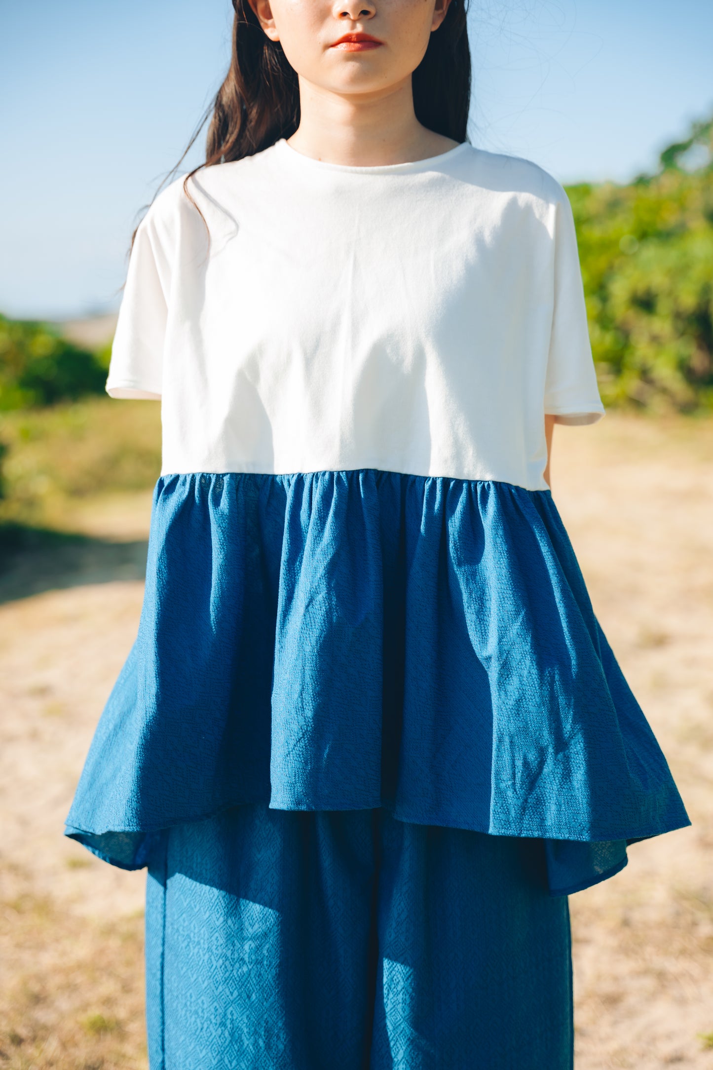 【YOAKE】 ギャザーTOPS(White×Blue)