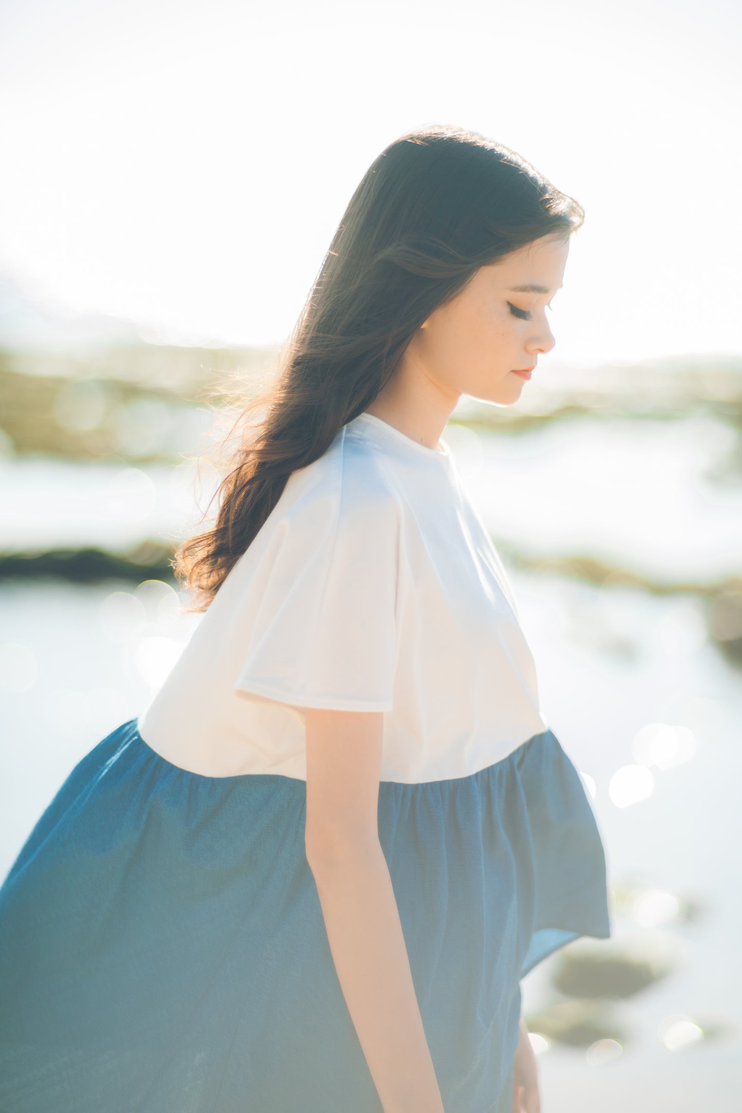 【YOAKE】 ギャザーTOPS(White×Blue)