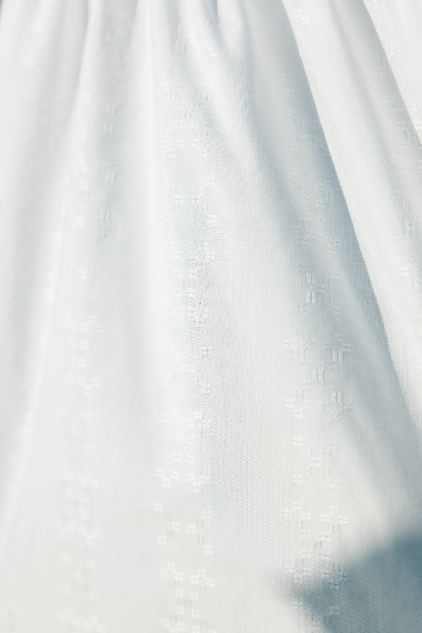 【YOAKE】 ギャザーTOPS(White×White)