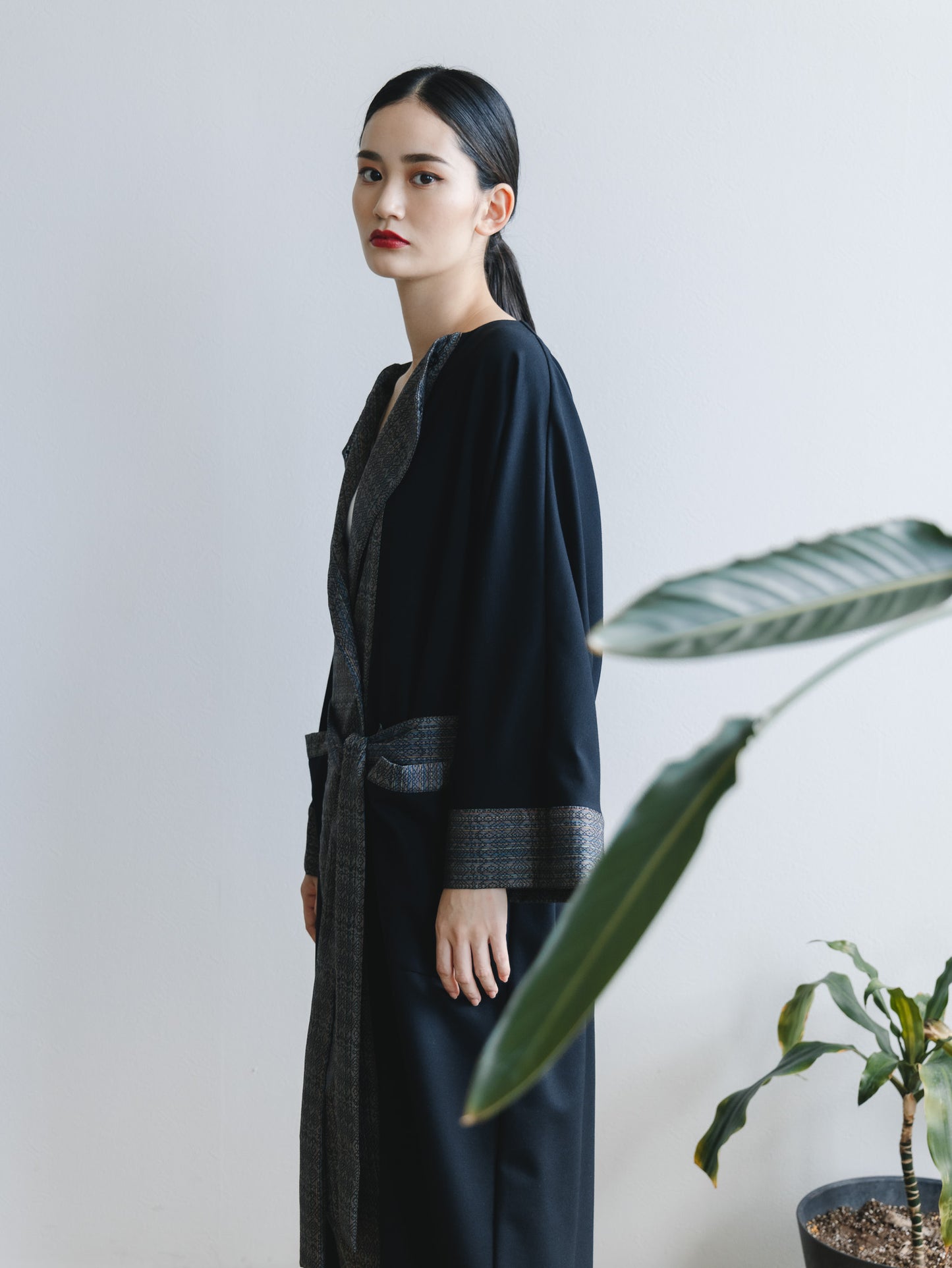 【YOAKE】ロングカーディガン(Black×Black)