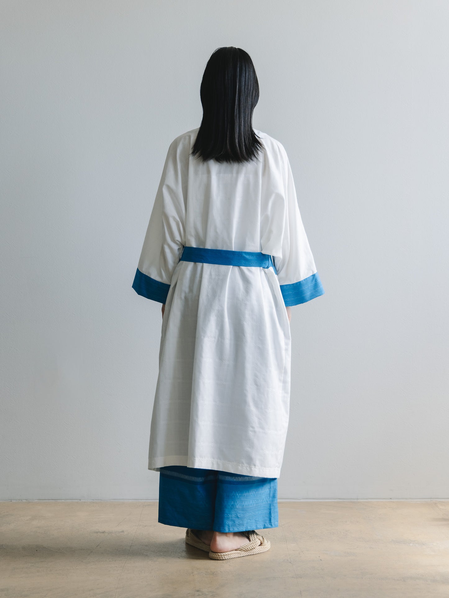 【YOAKE】ロングカーディガン(White×Blue)