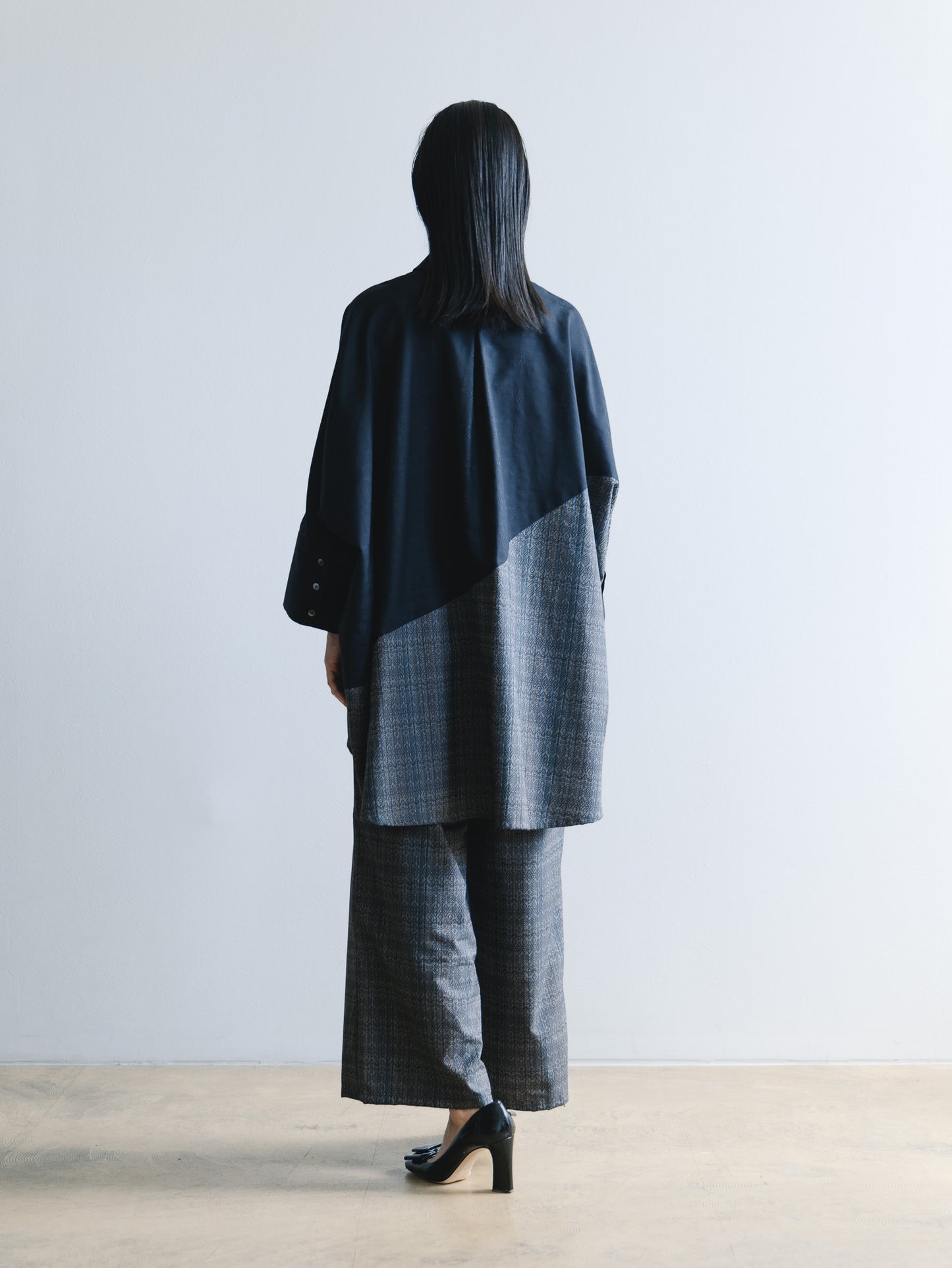 【YOAKE】2WAY長袖シャツチュニック (Black×Gray)