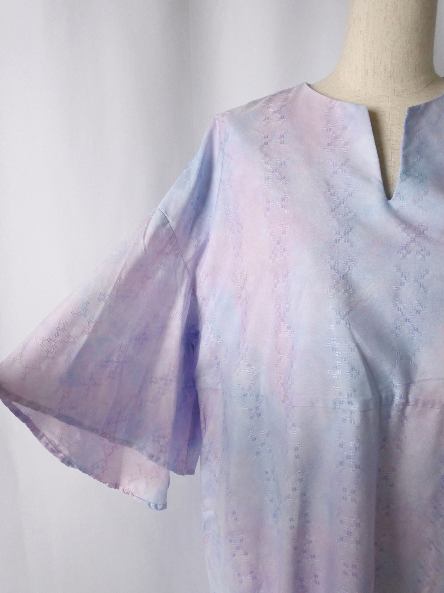 【YOAKE】フレア袖ワンピース(Pink×Saxe blue)