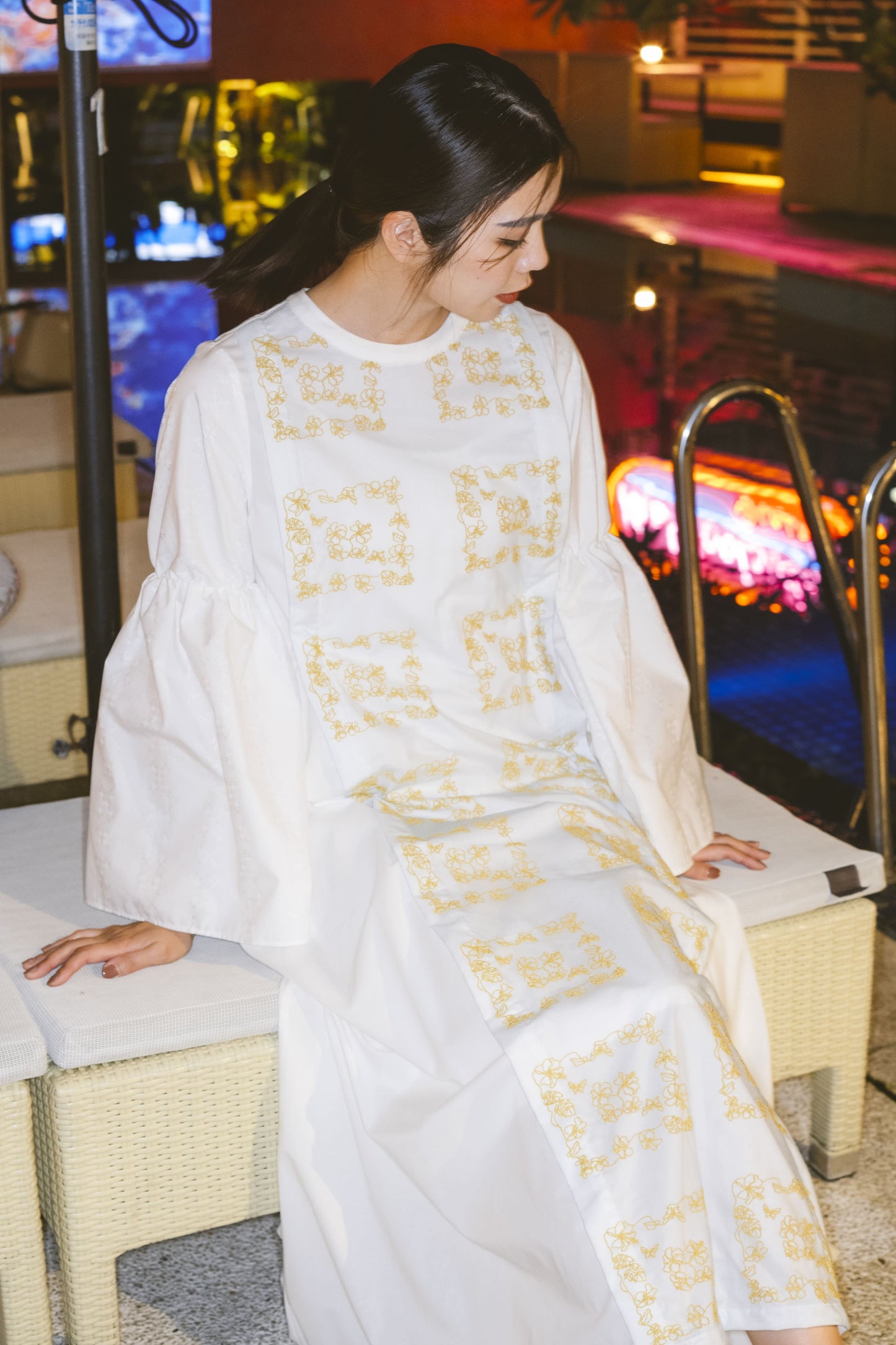 【YOAKE】チュール刺繍ロングワンピース (White)
