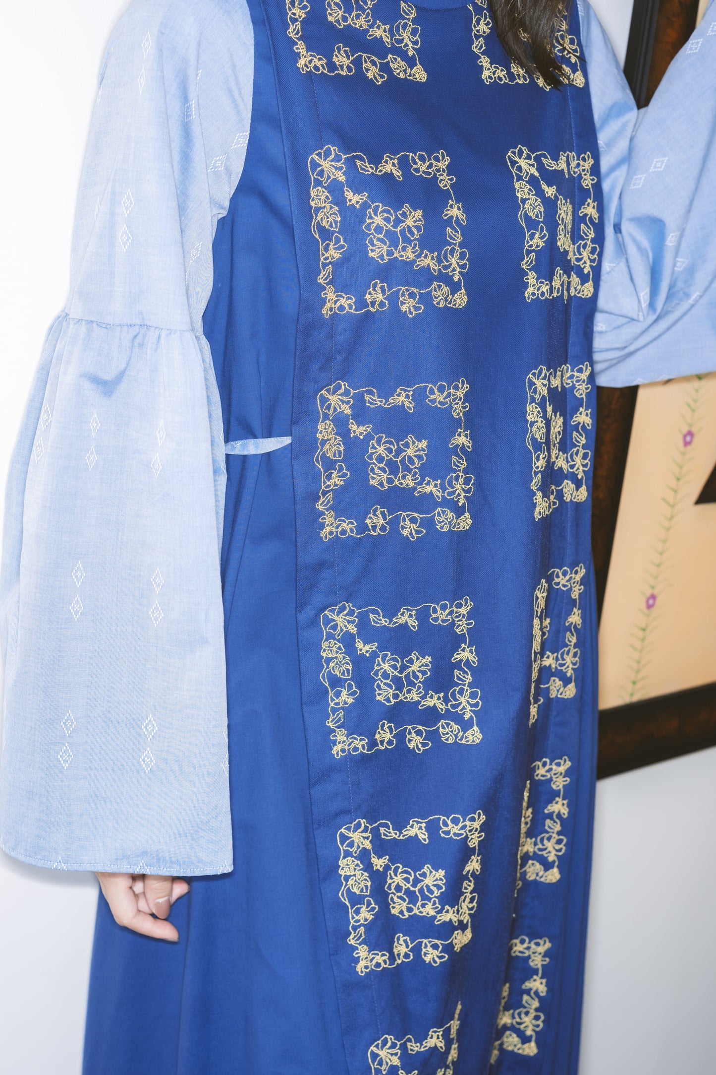 【YOAKE】チュール刺繍ロングワンピース (Blue)