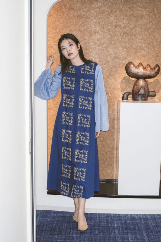 【YOAKE】チュール刺繍ロングワンピース (Blue)