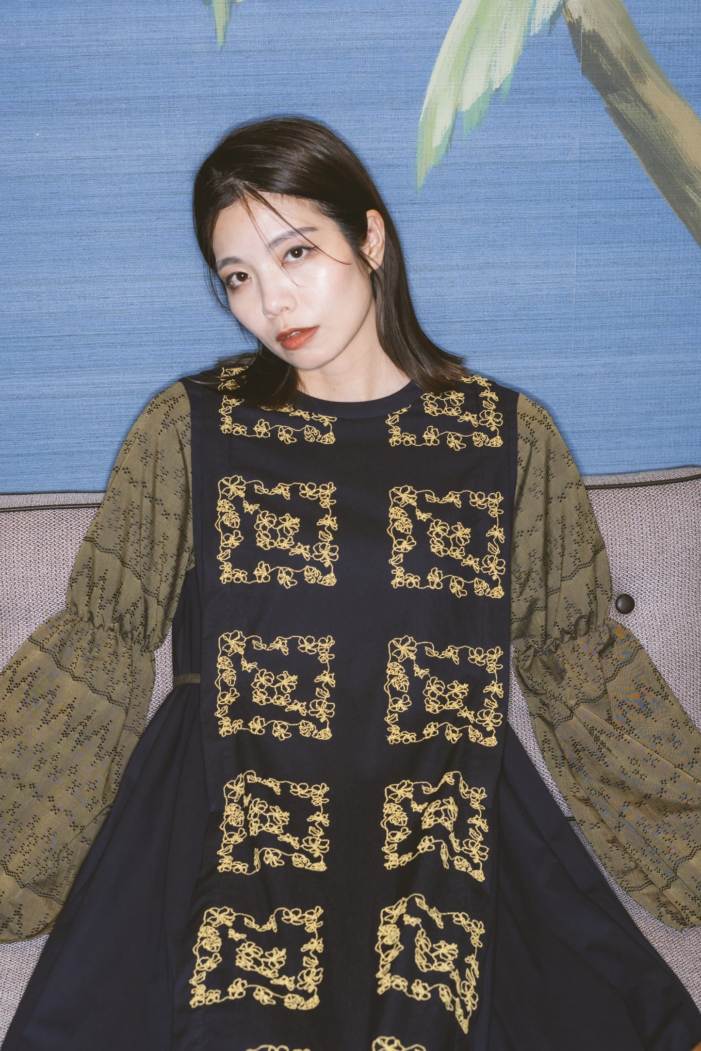 【YOAKE】チュール刺繍ロングワンピース (Navy)
