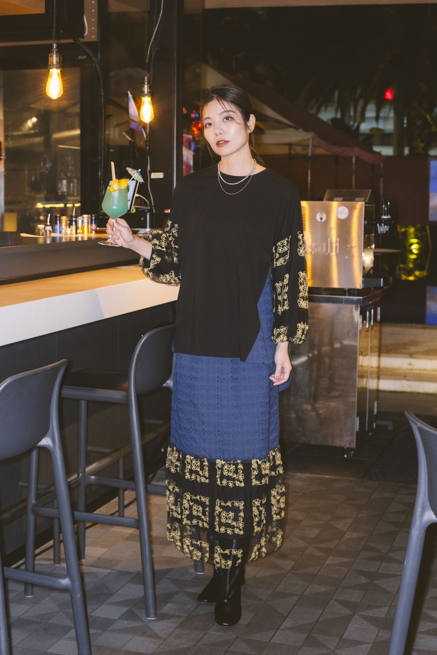 【YOAKE】チュール刺繍ロングスカート (Navy)