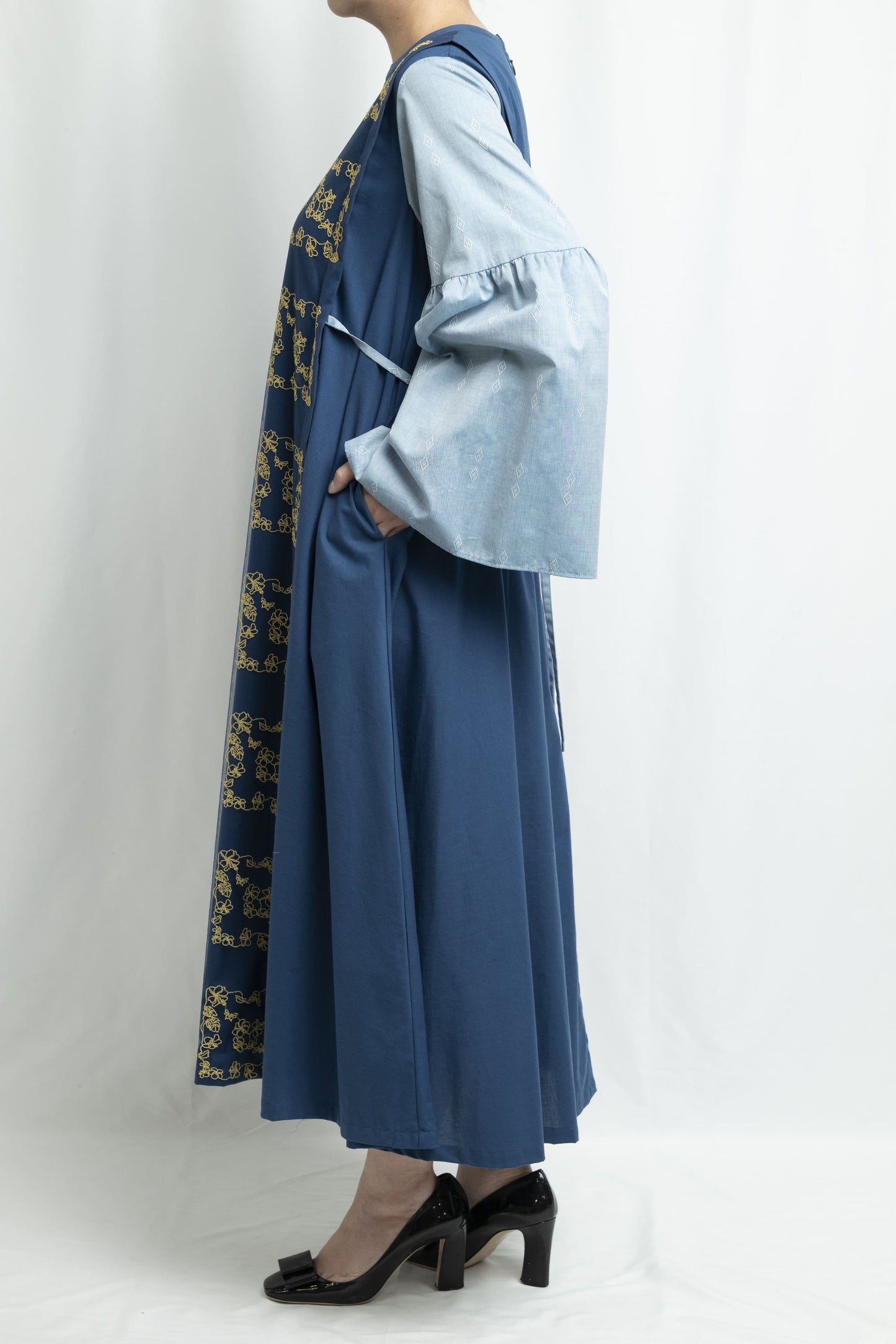 【YOAKE】チュール刺繍ロングワンピース (Blue)