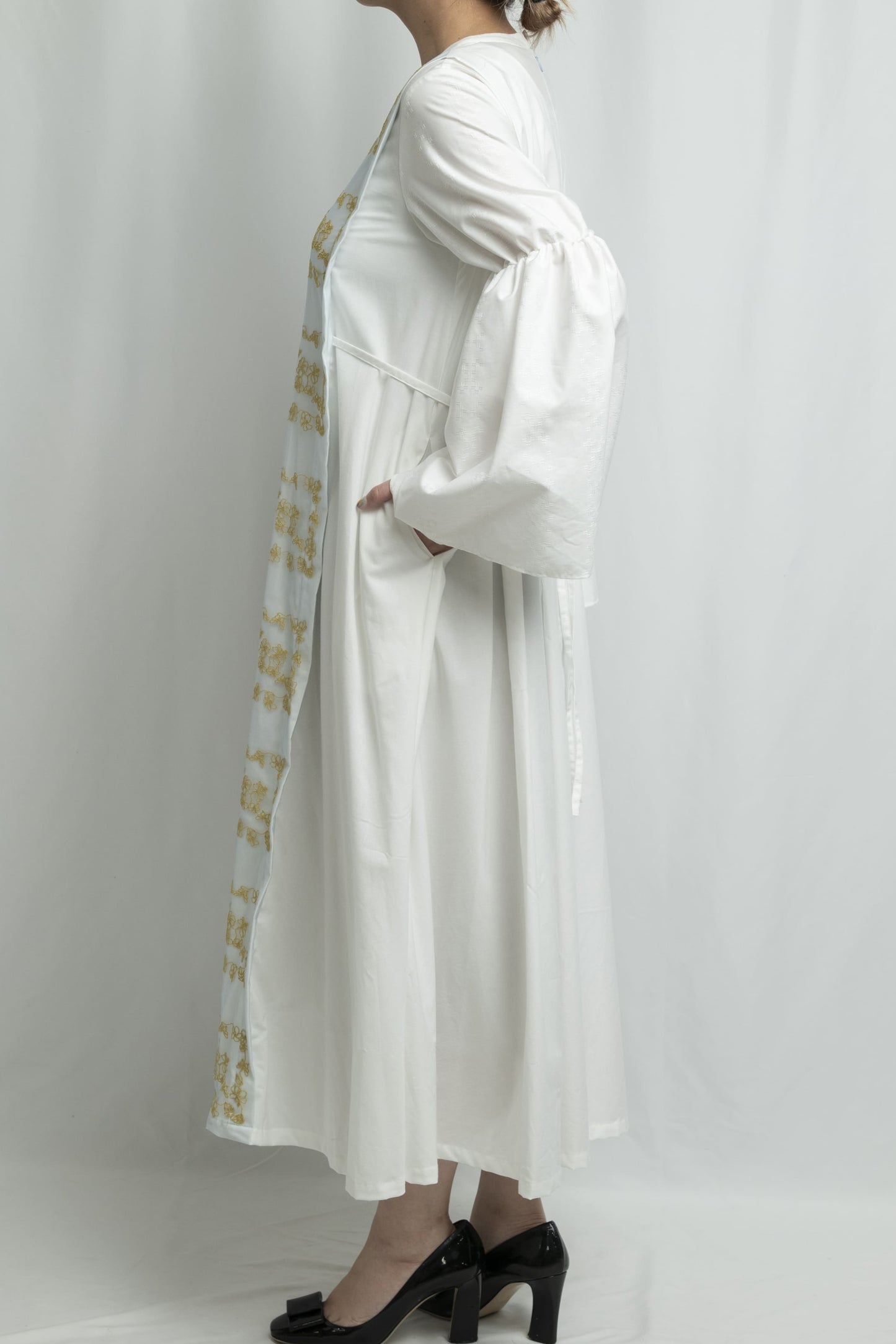 【YOAKE】チュール刺繍ロングワンピース (White)