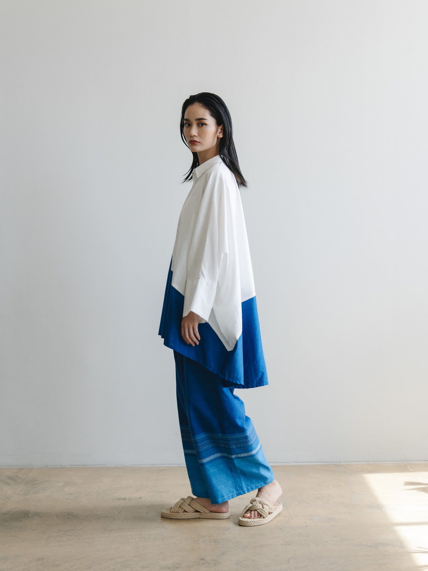 【YOAKE】2WAY長袖シャツチュニック (White×Blue)