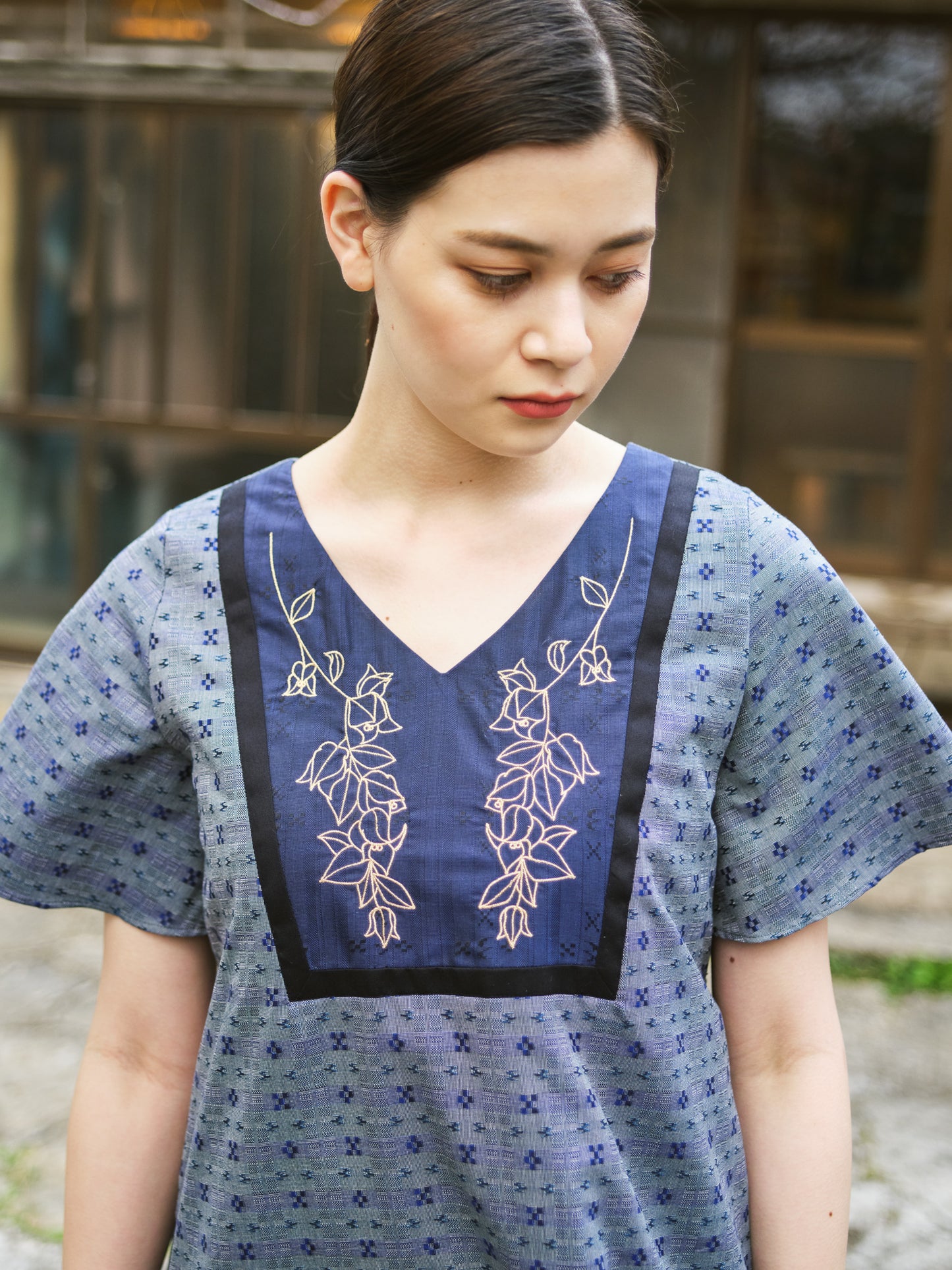 【YOAKE】刺繍ワンピース