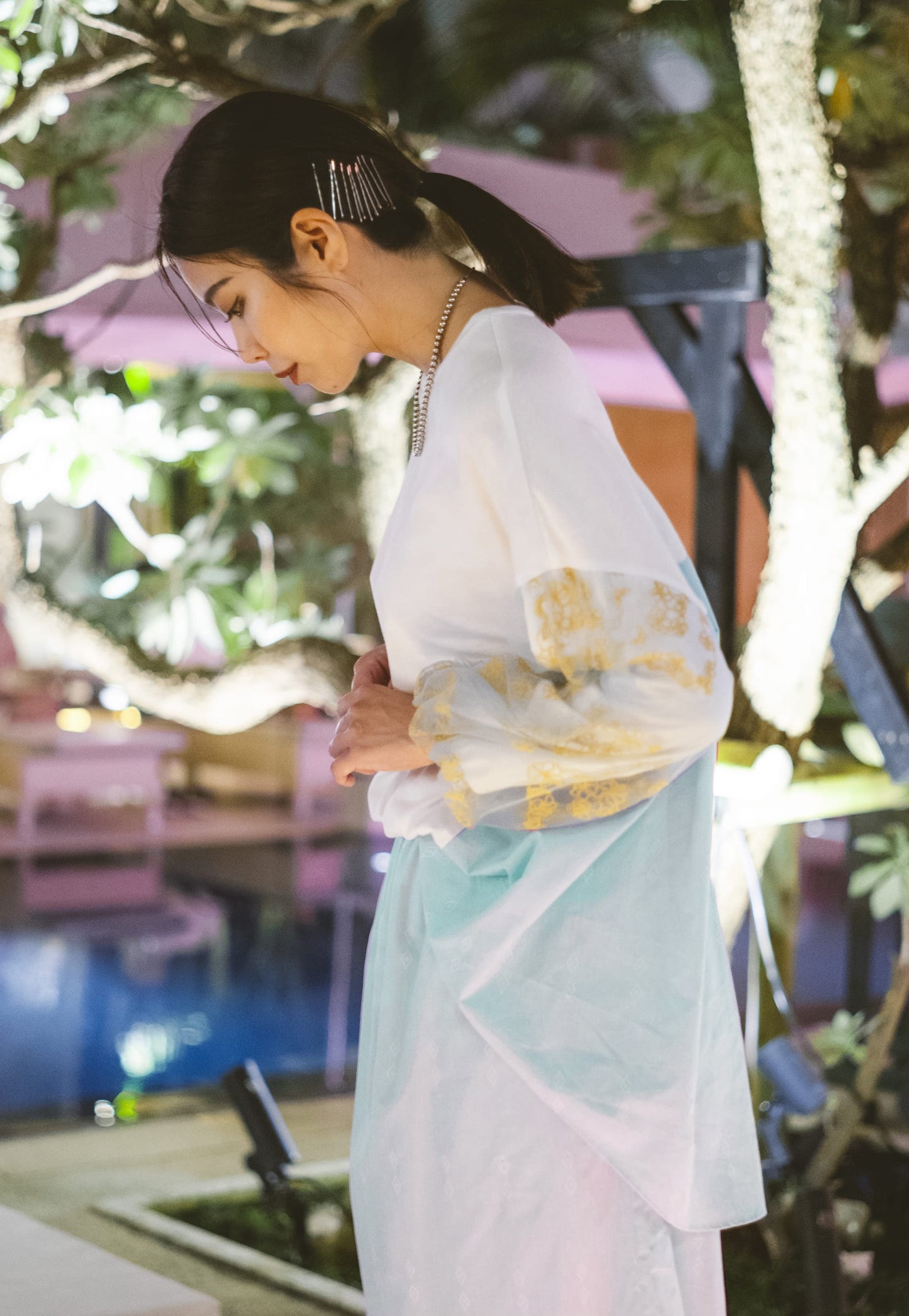 【YOAKE】チュール刺繍パフスリーブチュニック (White)